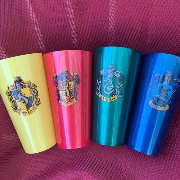 Harry Potter Wizarding World House Cups - Picture 4 of 5